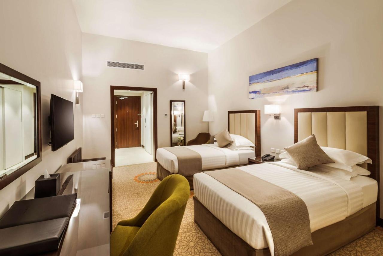 Best Western Plus Al Qurayyat City Center Buitenkant foto