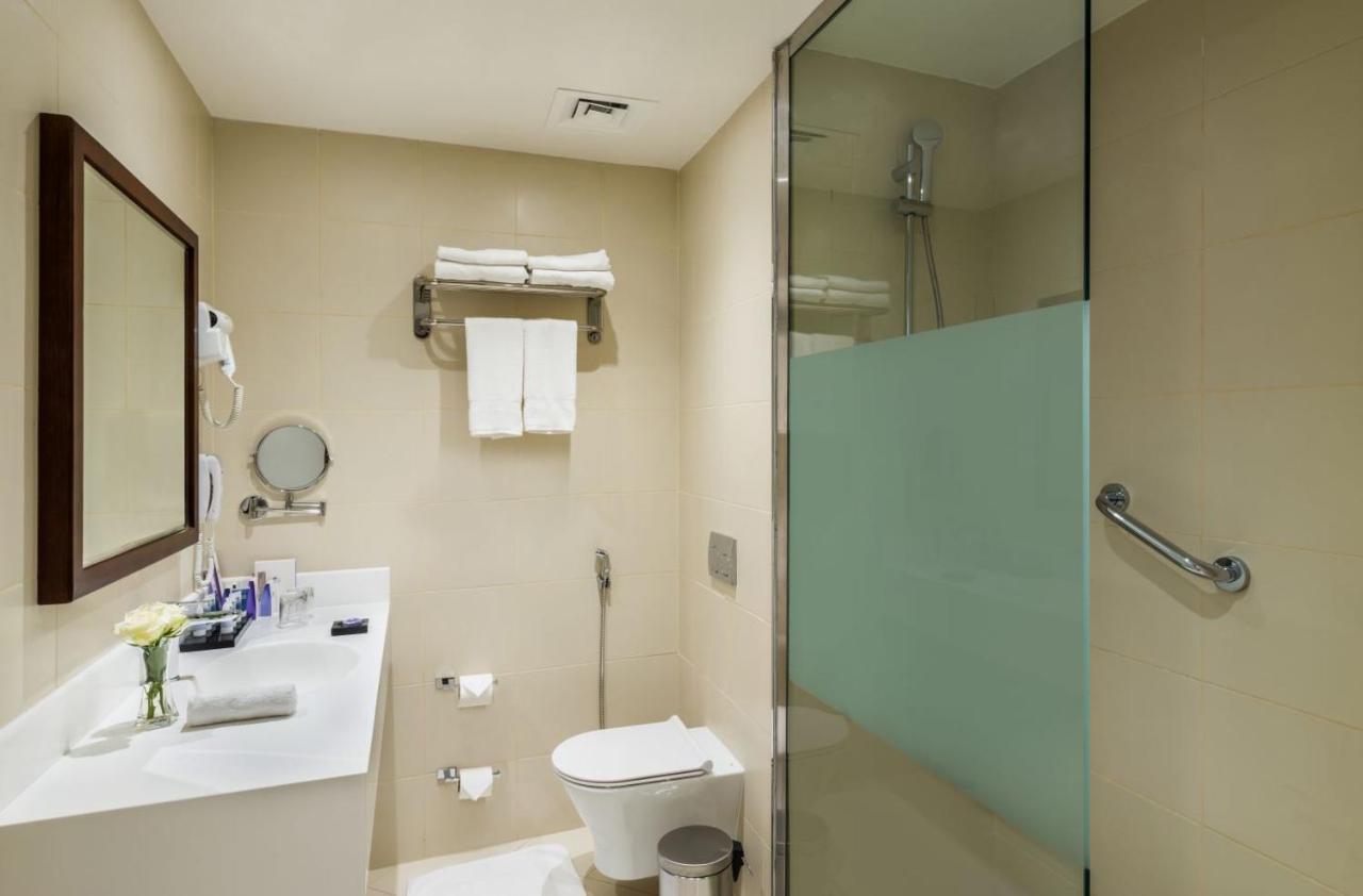 Best Western Plus Al Qurayyat City Center Buitenkant foto